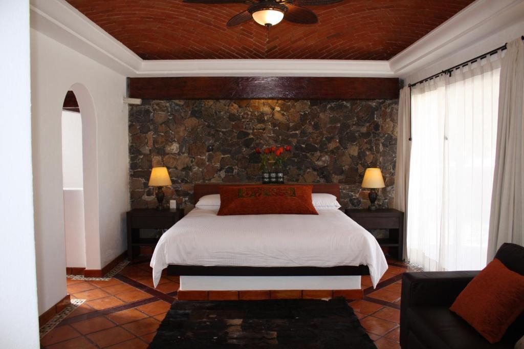 Hotel Villa Mexicana Golf & Equestrian Resort วิลลา เดล ปูเอปลิโต ภายนอก รูปภาพ